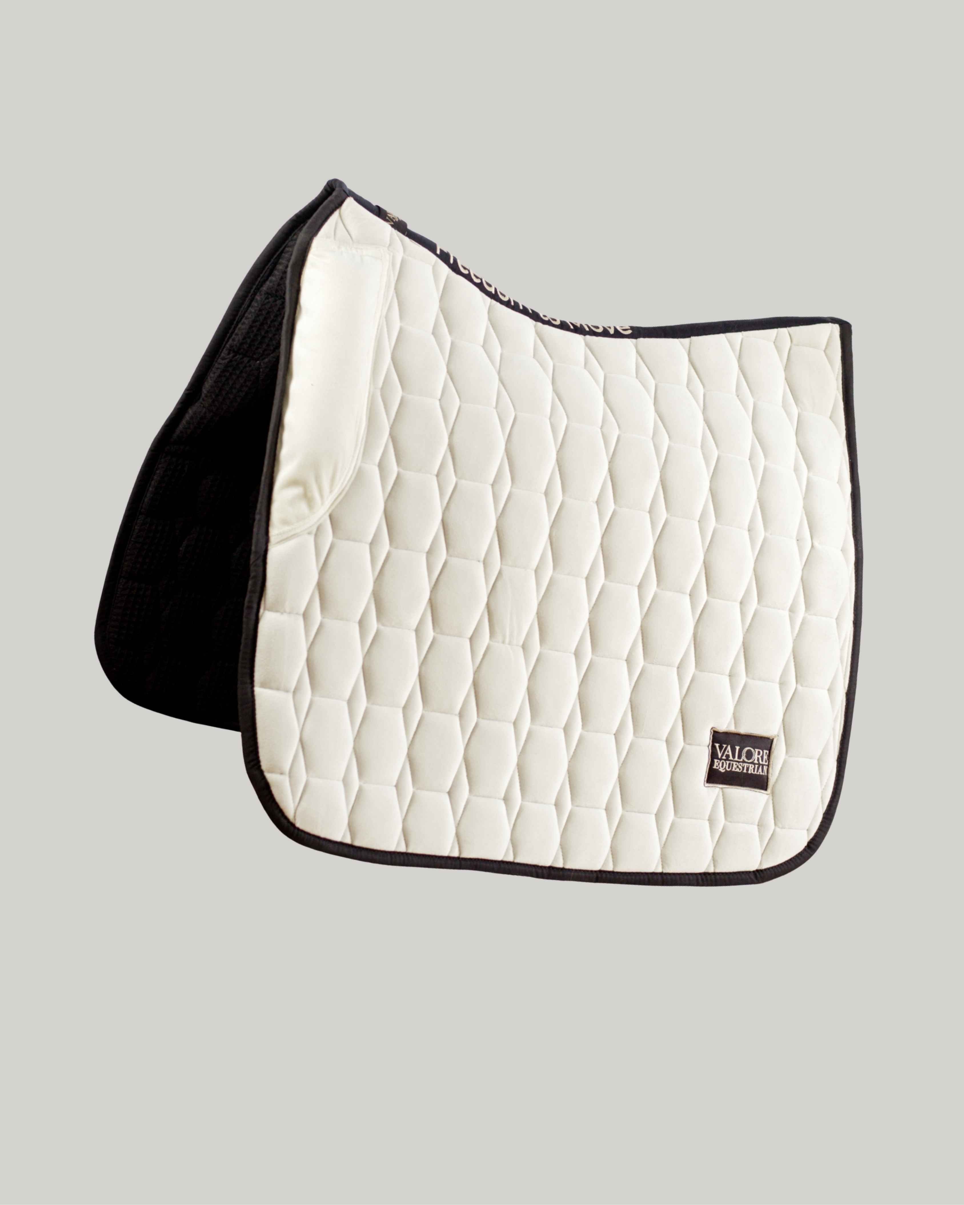 Ivory Mist Velvet Valore Dressage Wither Relief Saddle Pad – Anatomical Saddle Pad for Comfort and Freedom