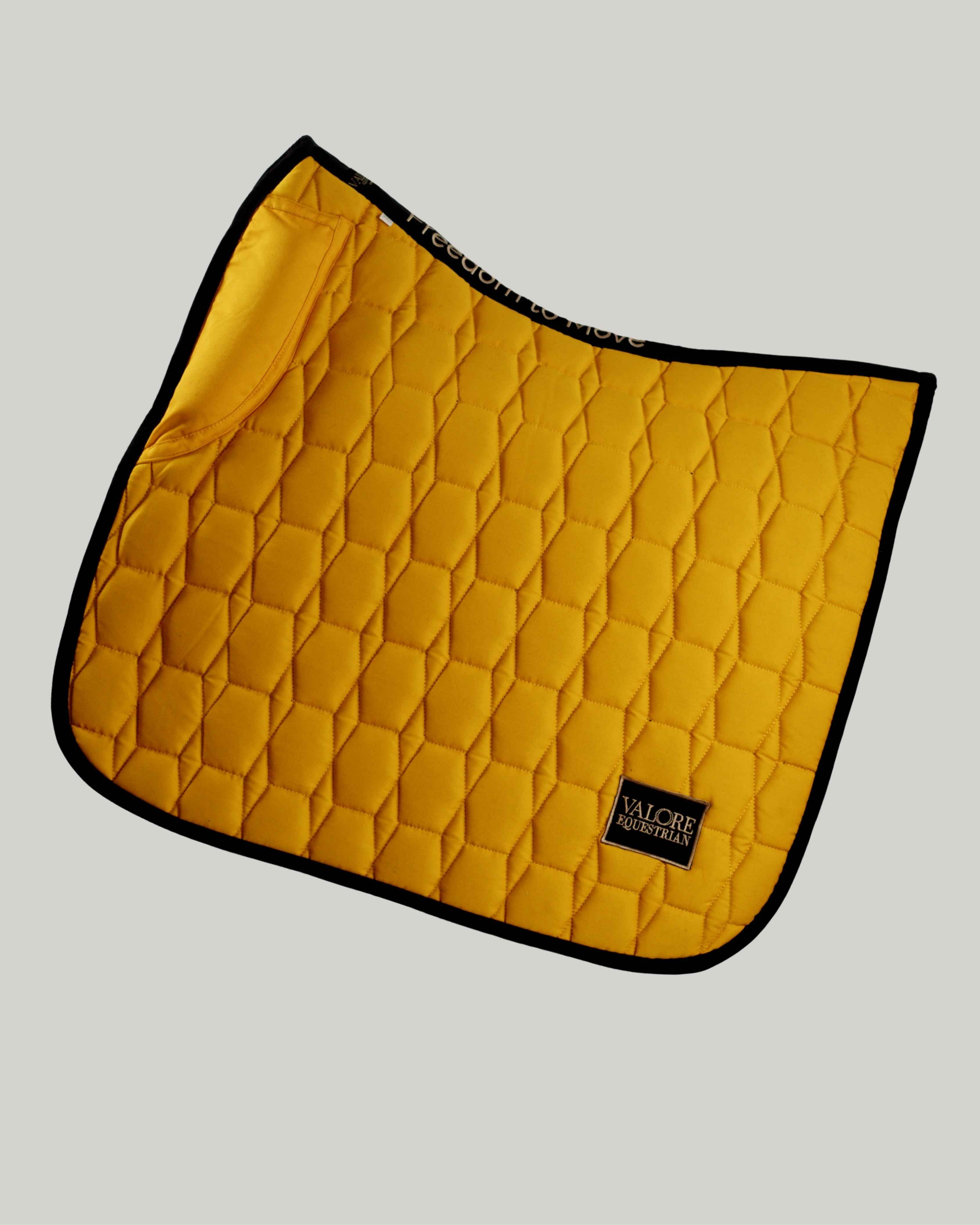 Mustard Cotton Valore Dressage Wither Relief Saddle Pad – Anatomical Saddle Pad for Comfort and Freedom