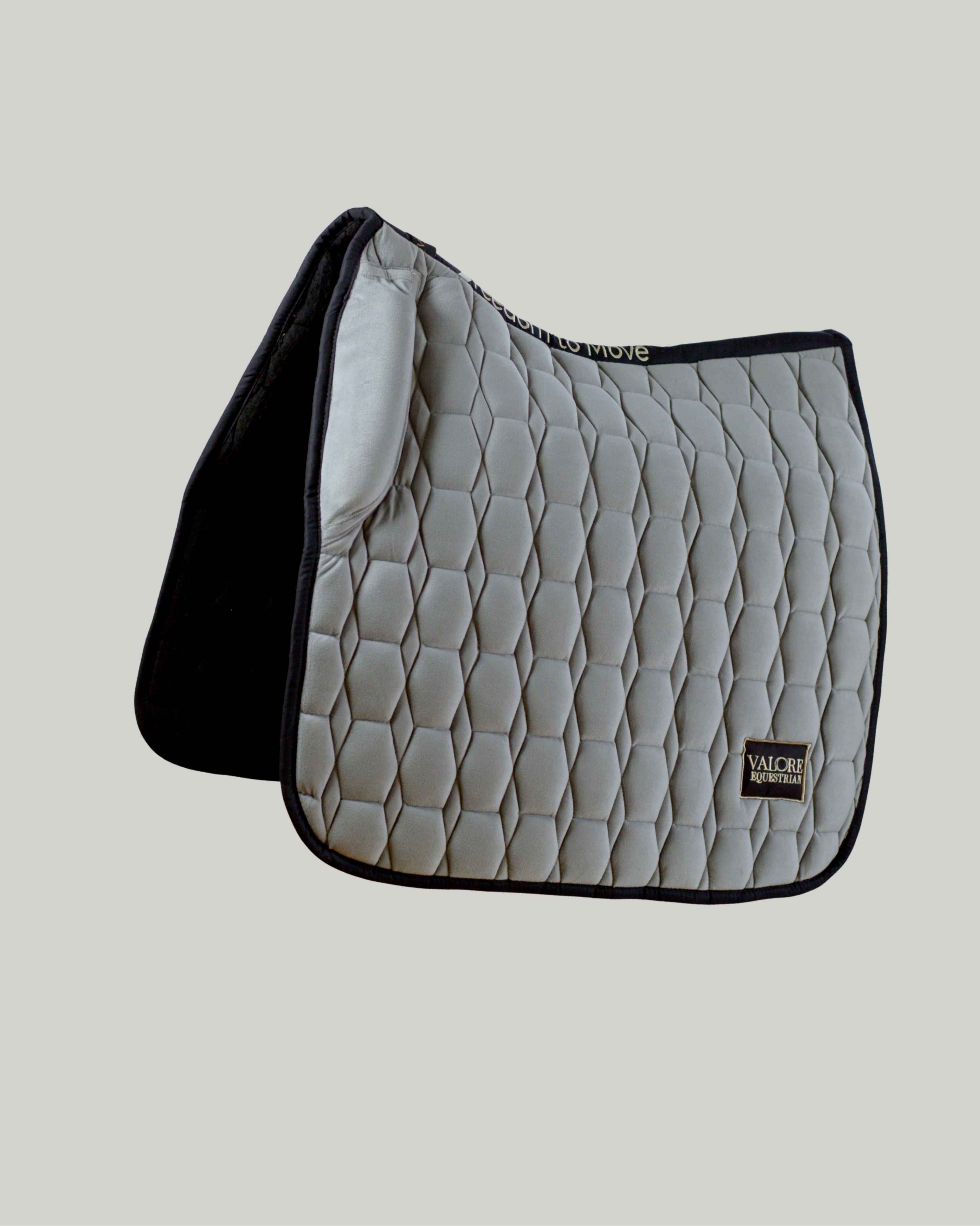 Silver Ash Velvet Valore Dressage Wither Relief Saddle Pad – Anatomical Saddle Pad for Comfort and Freedom