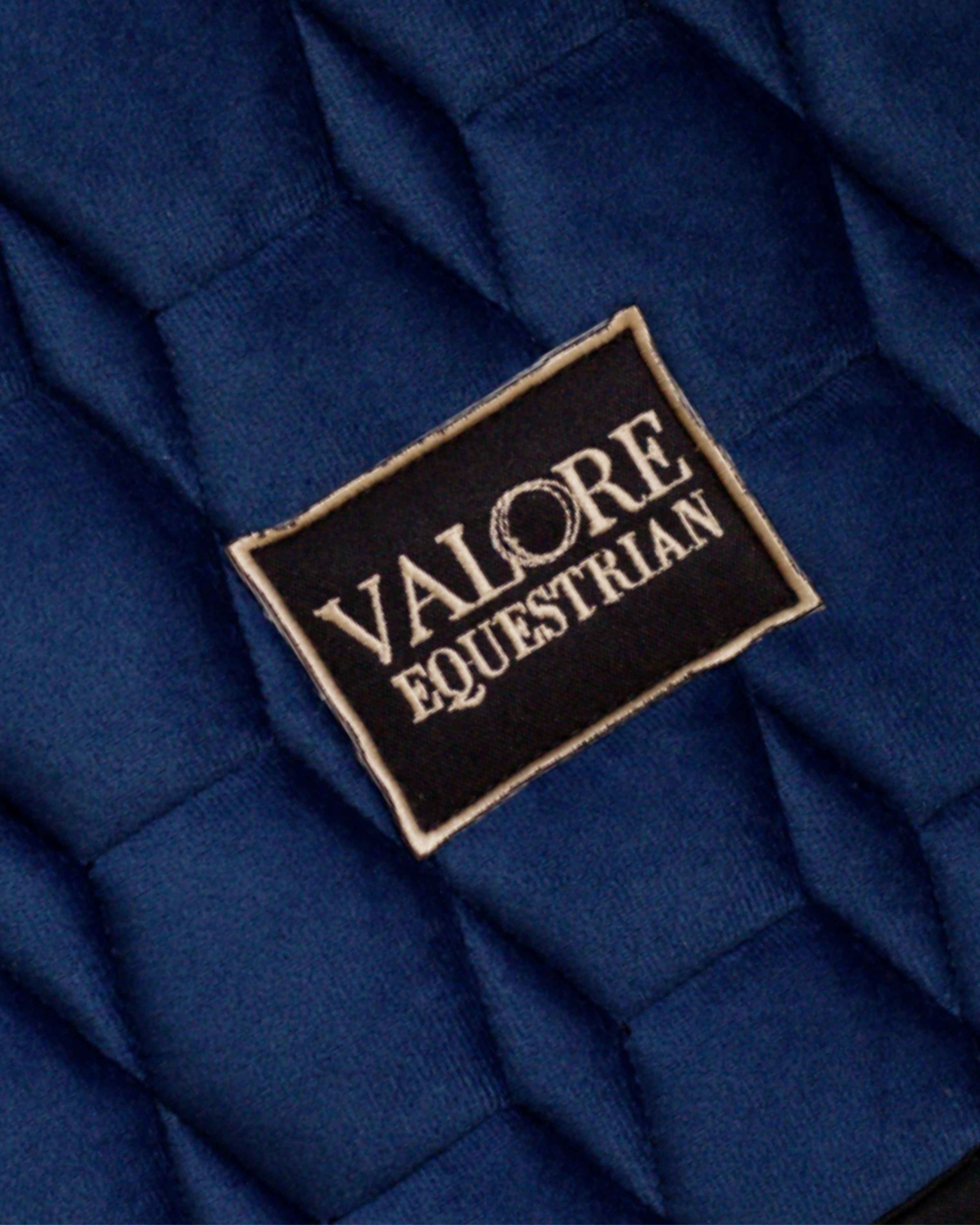 Deep Navy Velvet Valore Dressage Wither Relief Saddle Pad – Anatomical Saddle Pad for Comfort and Freedom