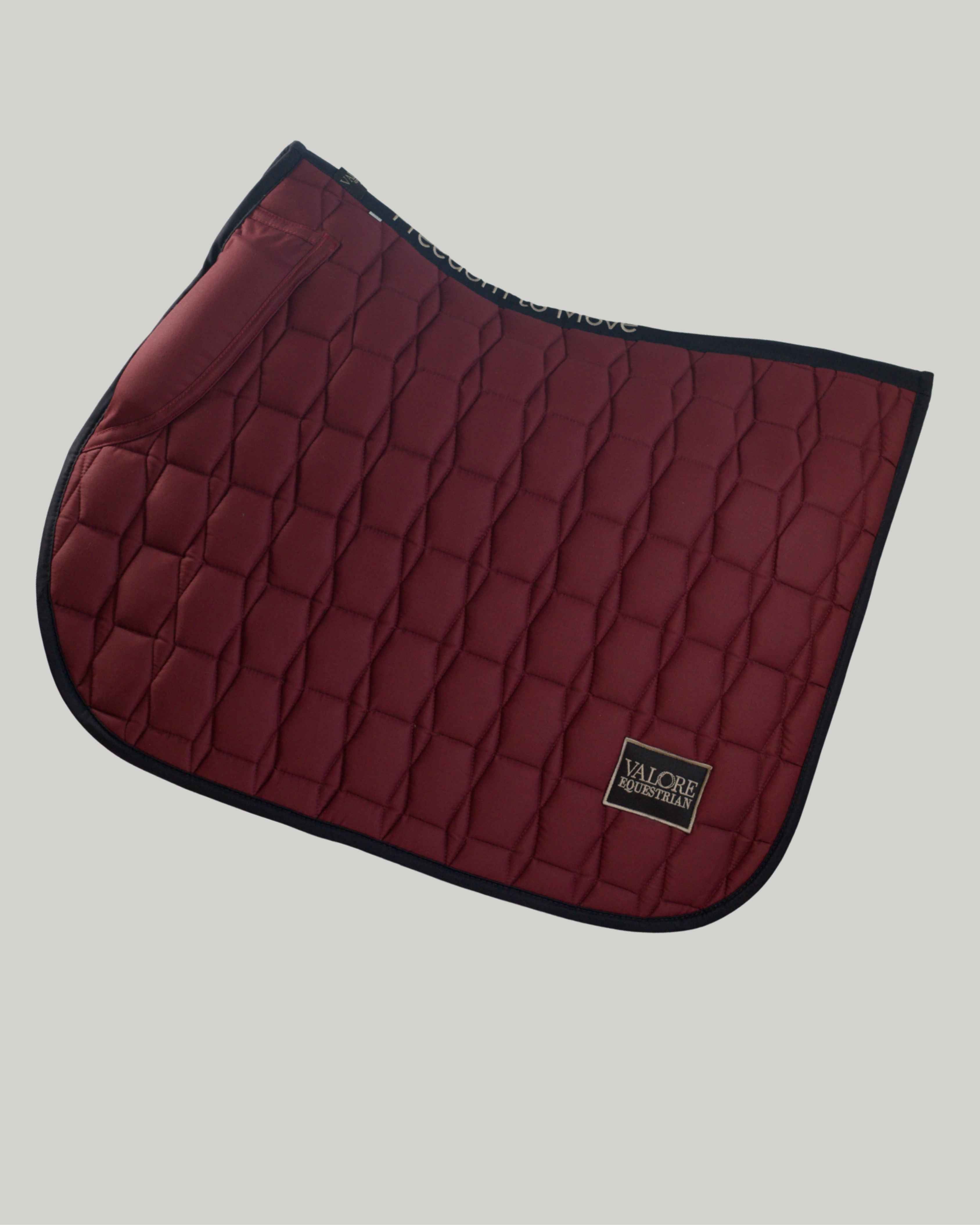 Bordeaux Profond Cotton Valore Jumping Wither Relief Saddle Pad – Anatomical Saddle Pad for Comfort and Freedom