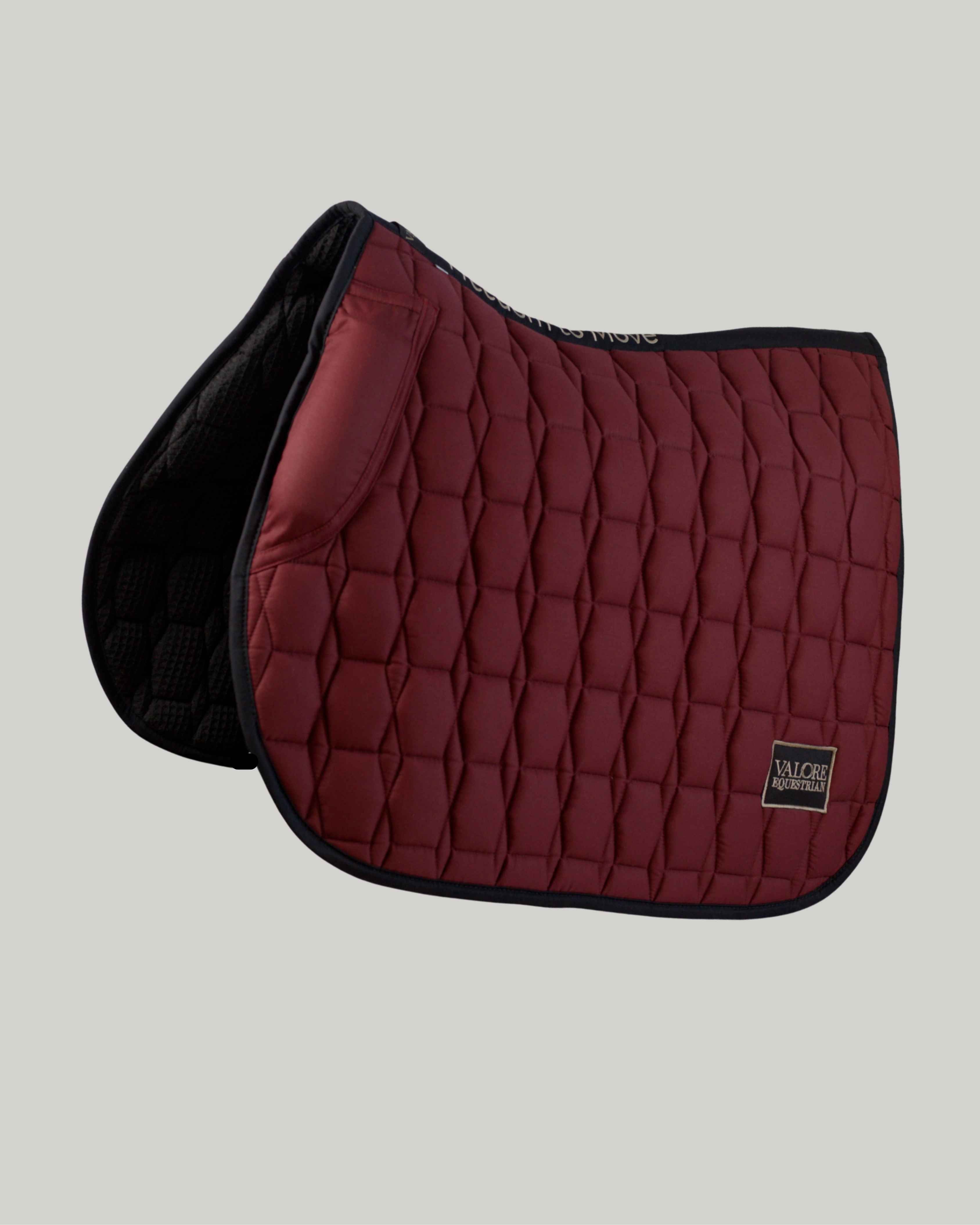 Bordeaux Profond Cotton Valore Jumping Wither Relief Saddle Pad – Anatomical Saddle Pad for Comfort and Freedom