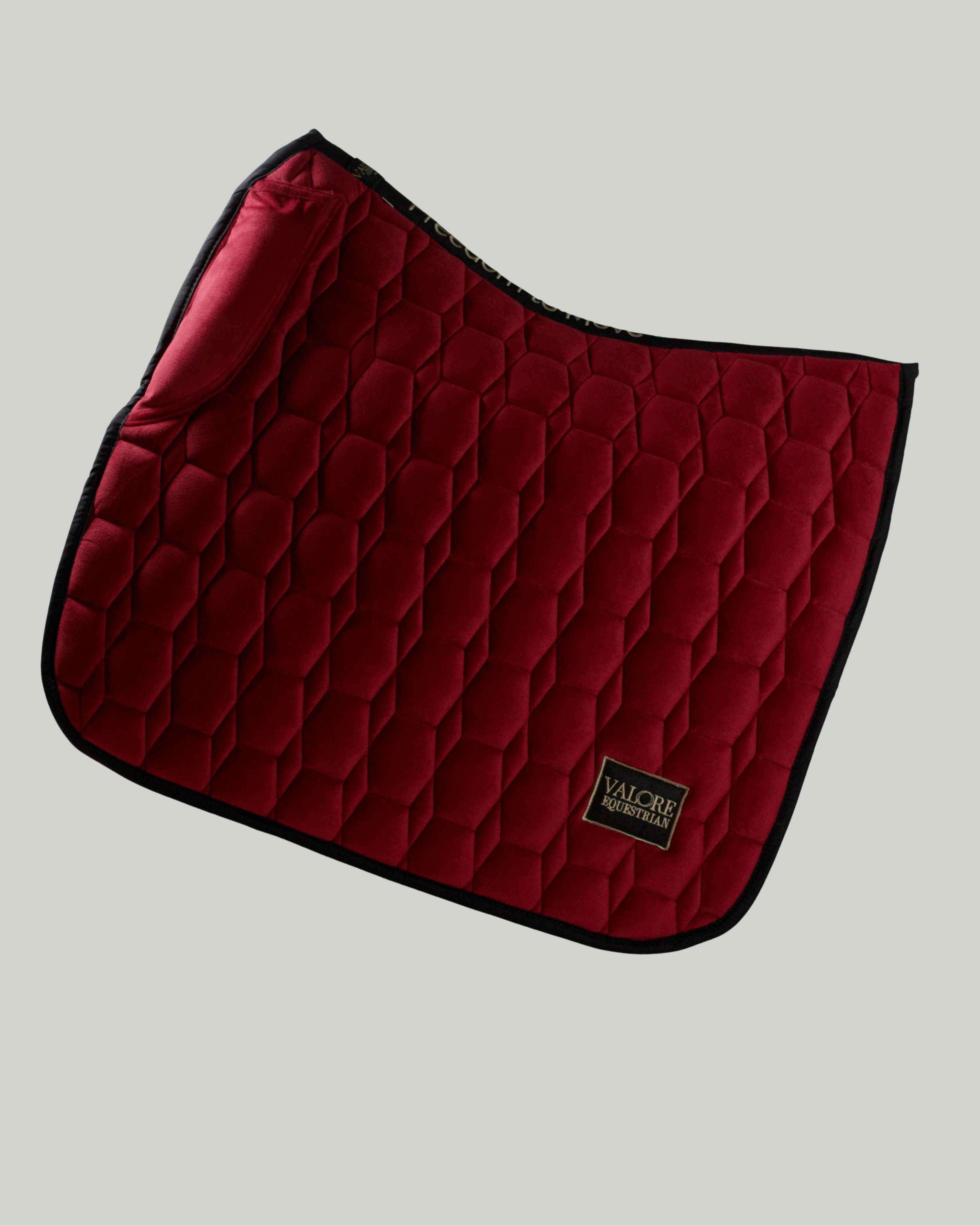 Rouge Grenat Velvet Valore Dressage Wither Relief Saddle Pad – Anatomical Saddle Pad for Comfort and Freedom