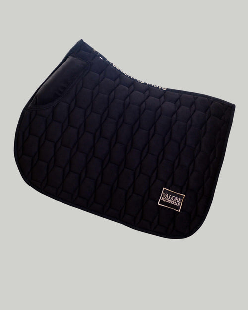 Carbon Black Velvet Valore Jumping Wither Relief Saddle Pad – Anatomical Saddle Pad for Comfort and Freedom